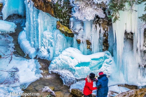 Maligne Canyon Ice Walk Tour Tickets